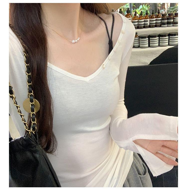 Long-Sleeve Scoop Neck Striped Tee Product Image