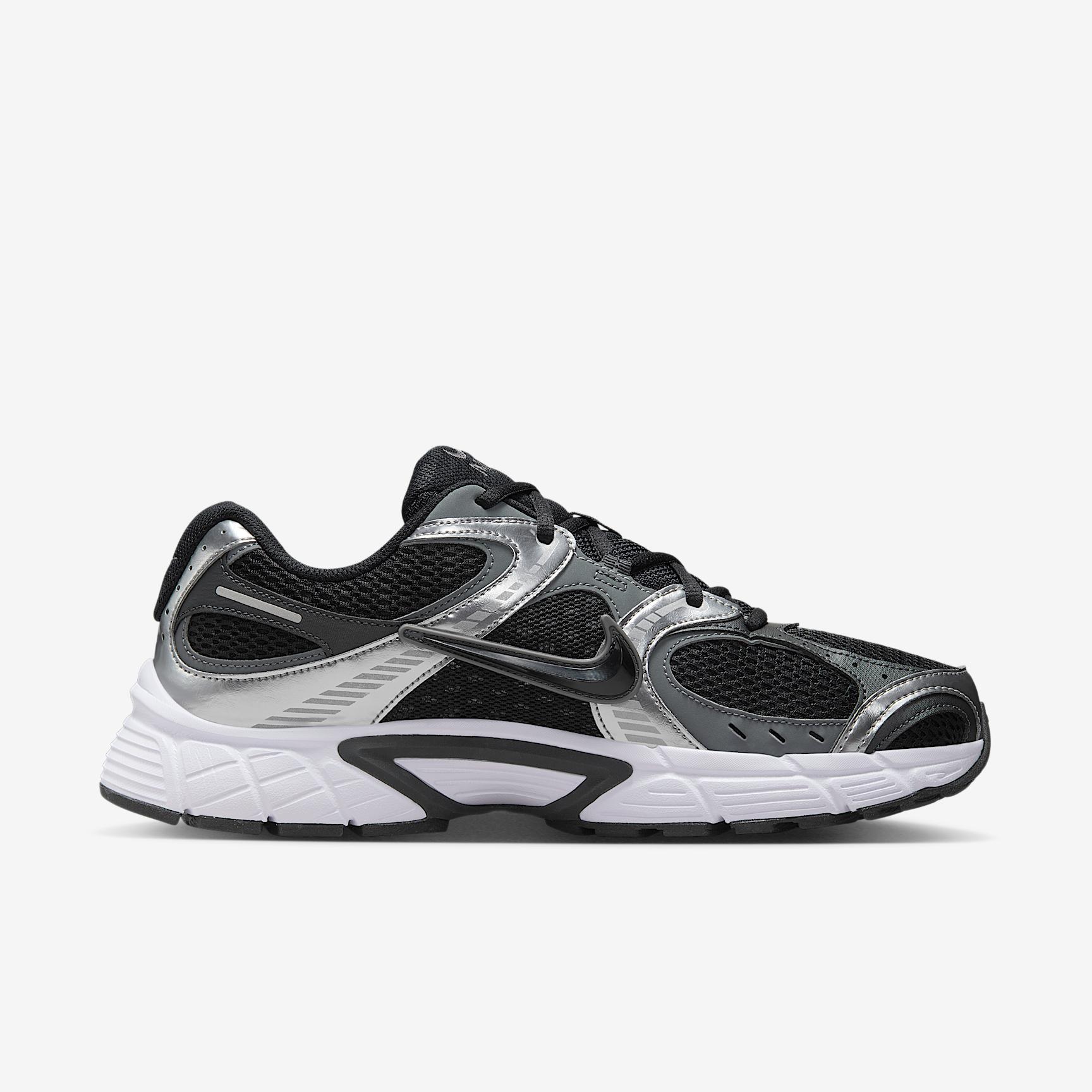 Nike V5 RNR Men's Shoes Product Image