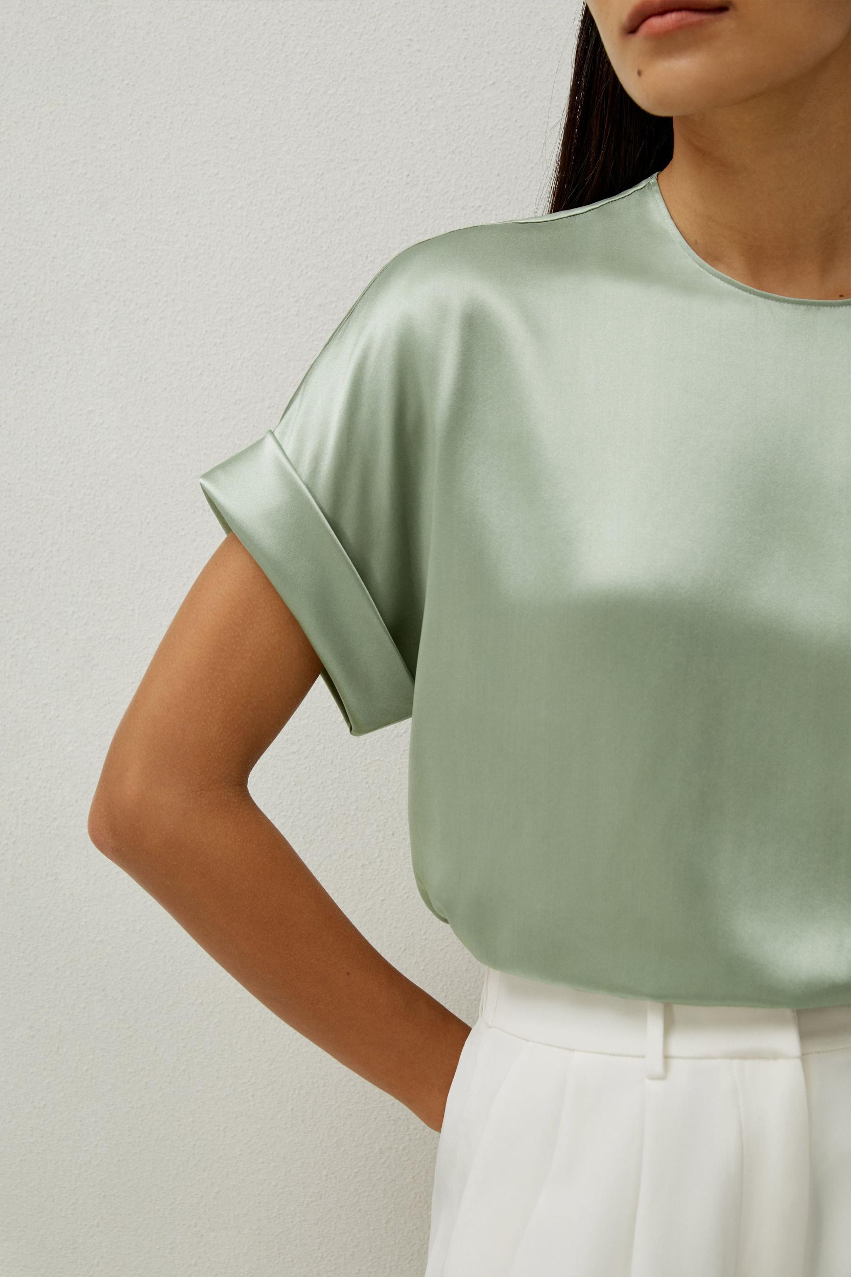 Obliuque Sleeves Round Neck Silk Tee Product Image