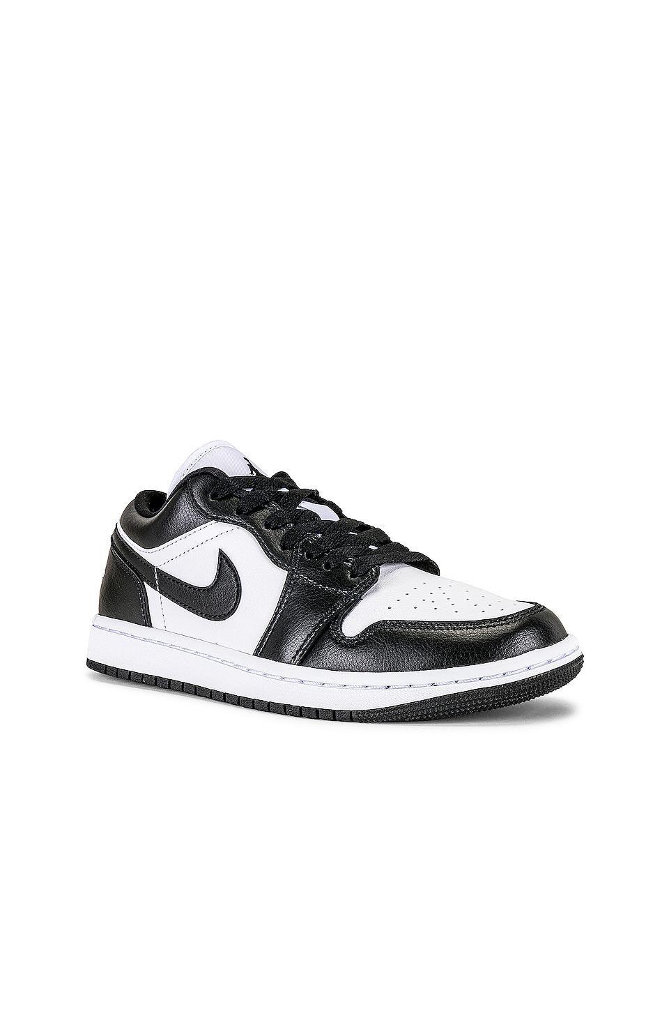 Air Jordan 1 Low Product Image
