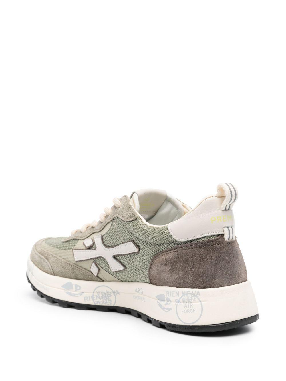 logo-appliqué low-top sneakers Product Image