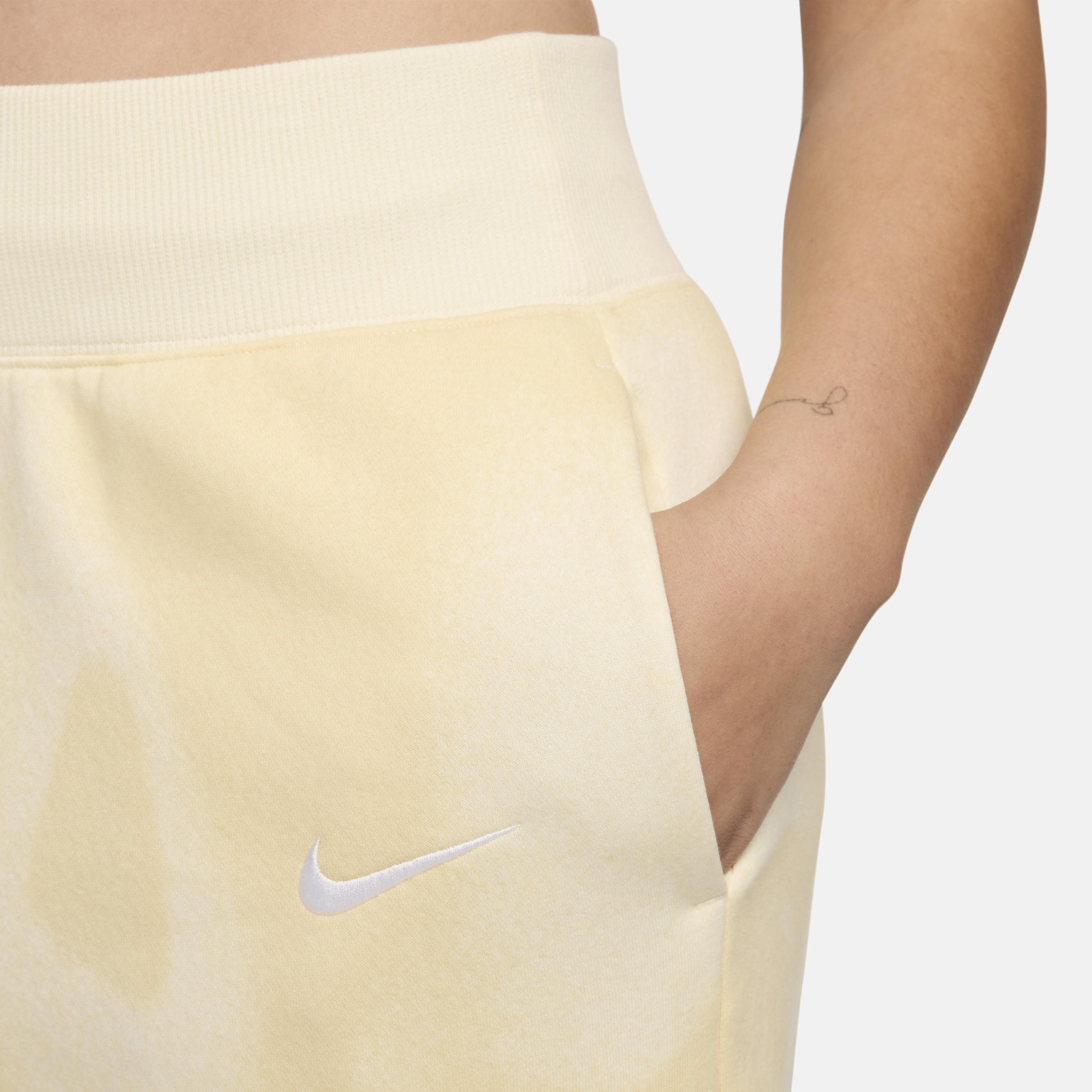 USMNT Phoenix Fleece Nike Women's Soccer High-Waisted Curve Pants Product Image