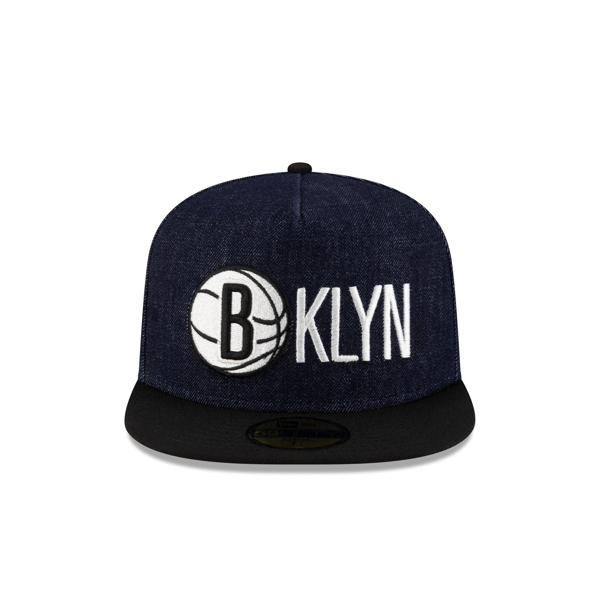 Los Angeles Lakers Circle Patch 9SEVENTY Stretch-Snap Hat Male Product Image