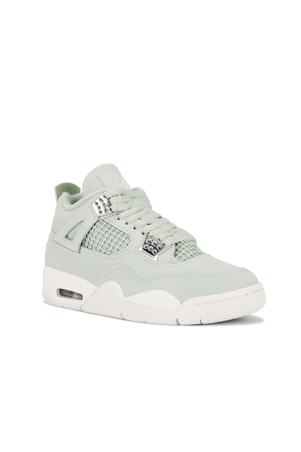 Air Jordan 4 Retro Sneaker Jordan Product Image