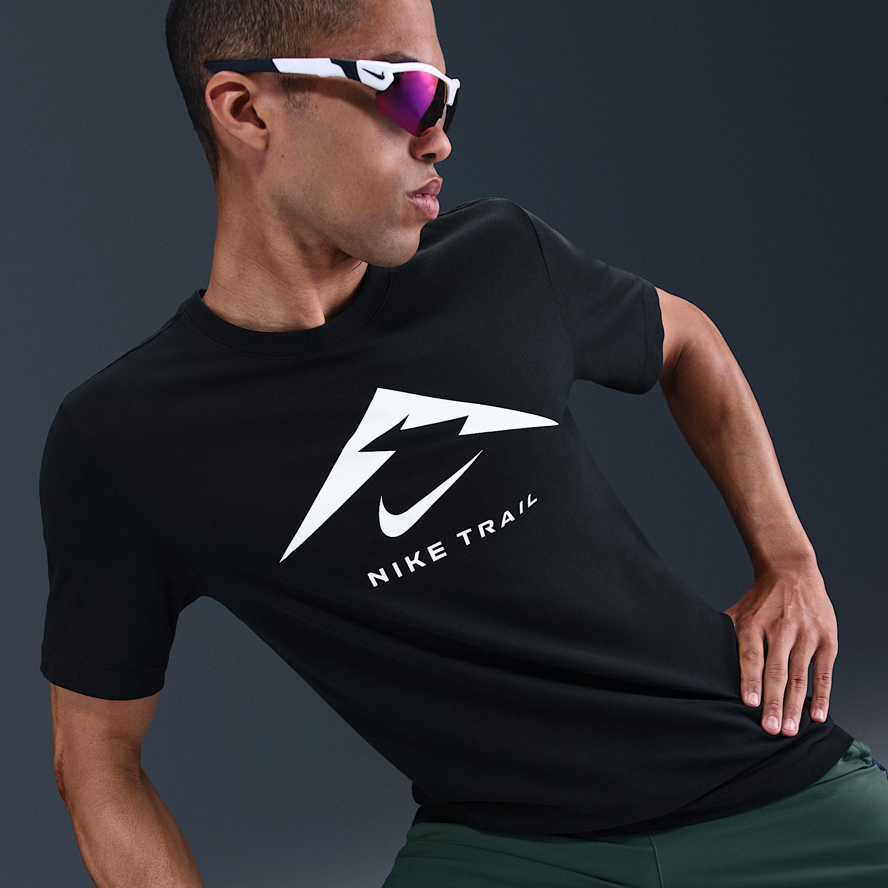 Nike Men's Dri-FIT Trail Running T-Shirt Product Image
