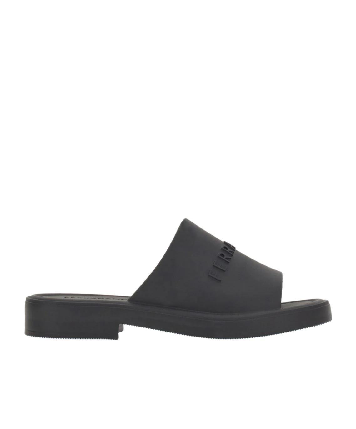 FERRAGAMO Logo Pattern Slippers In Black Product Image