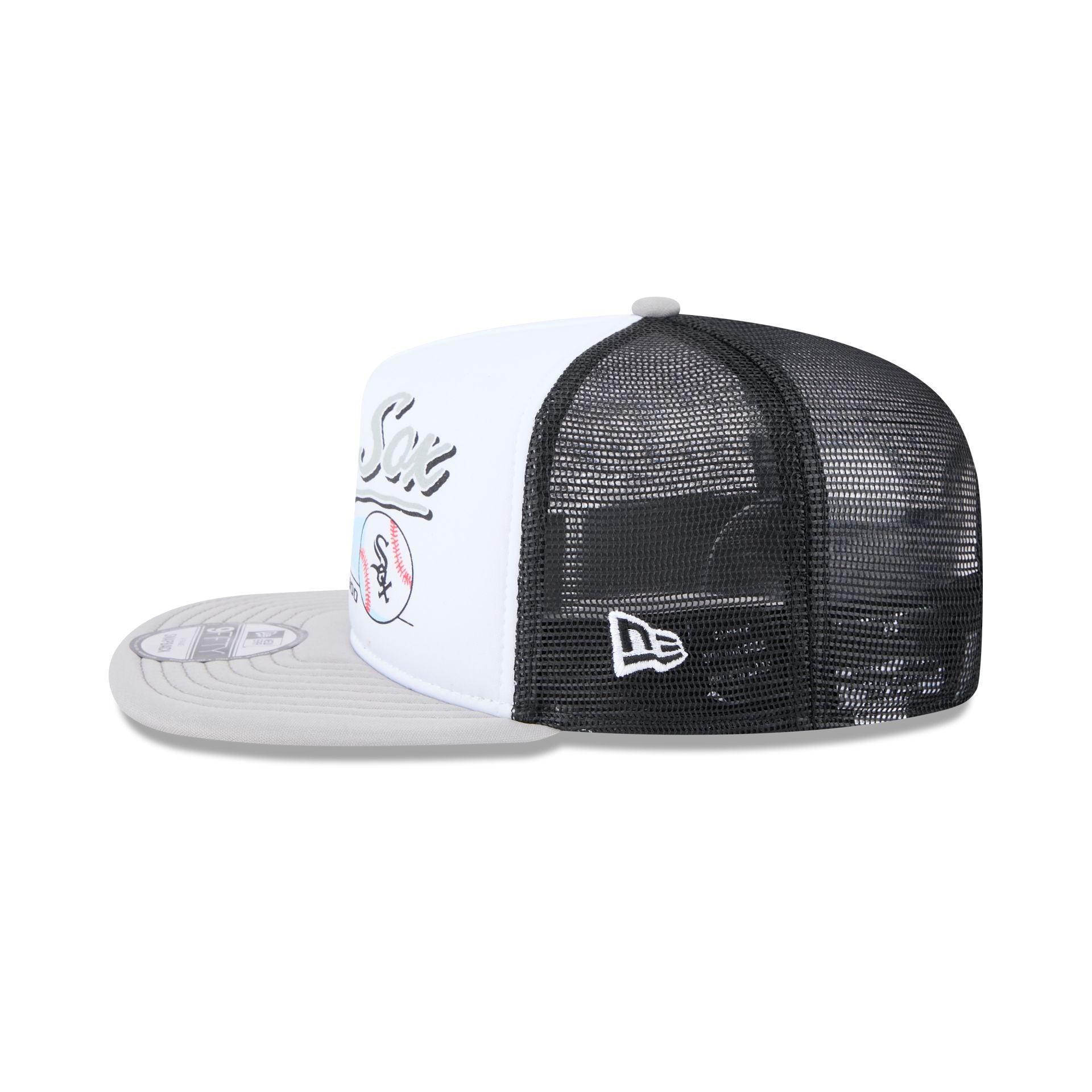Chicago White Sox Retro Script 9FIFTY A-Frame Trucker Hat Male Product Image