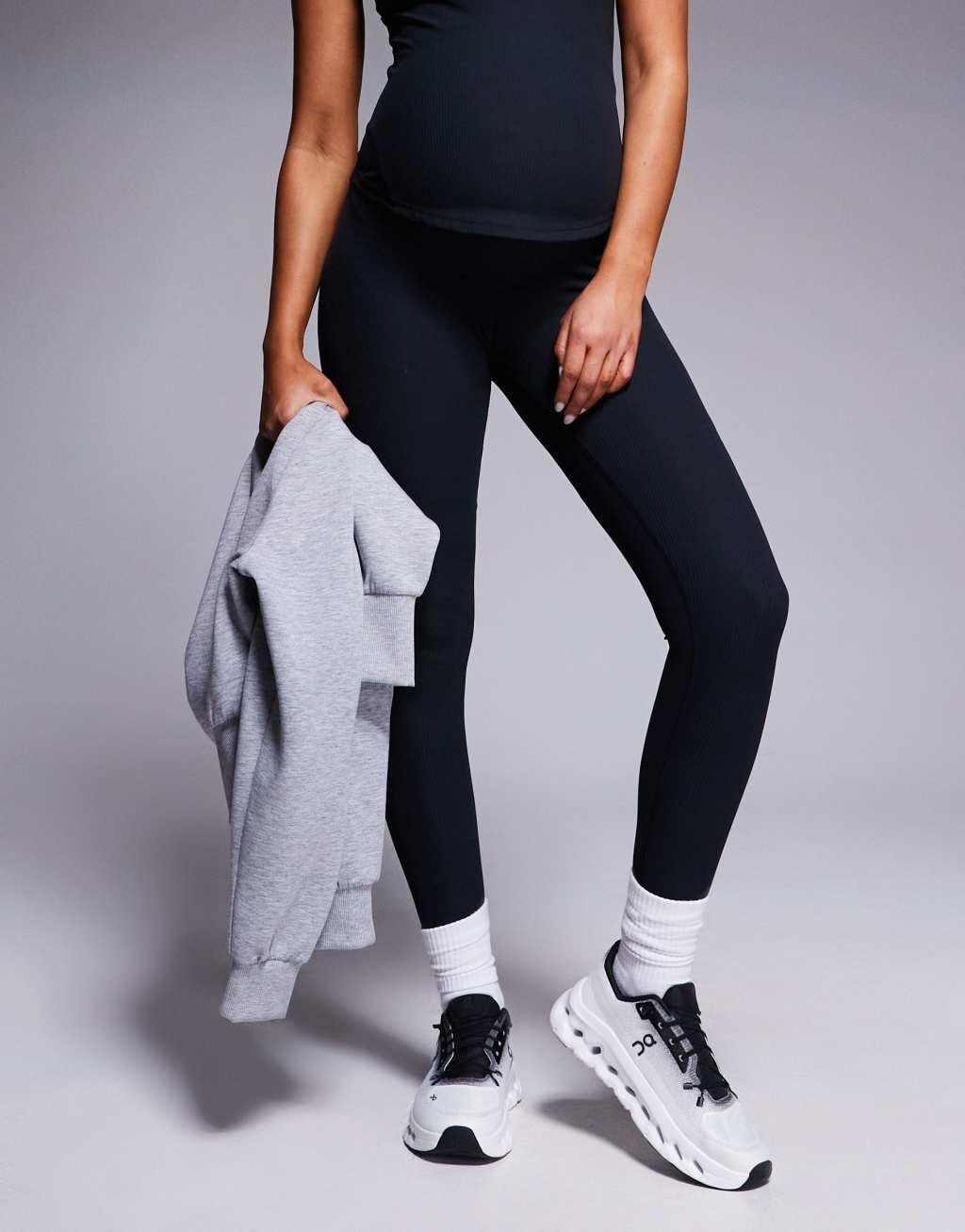 4505 Maternity soft touch rib high waist gym legging in black  Product Image