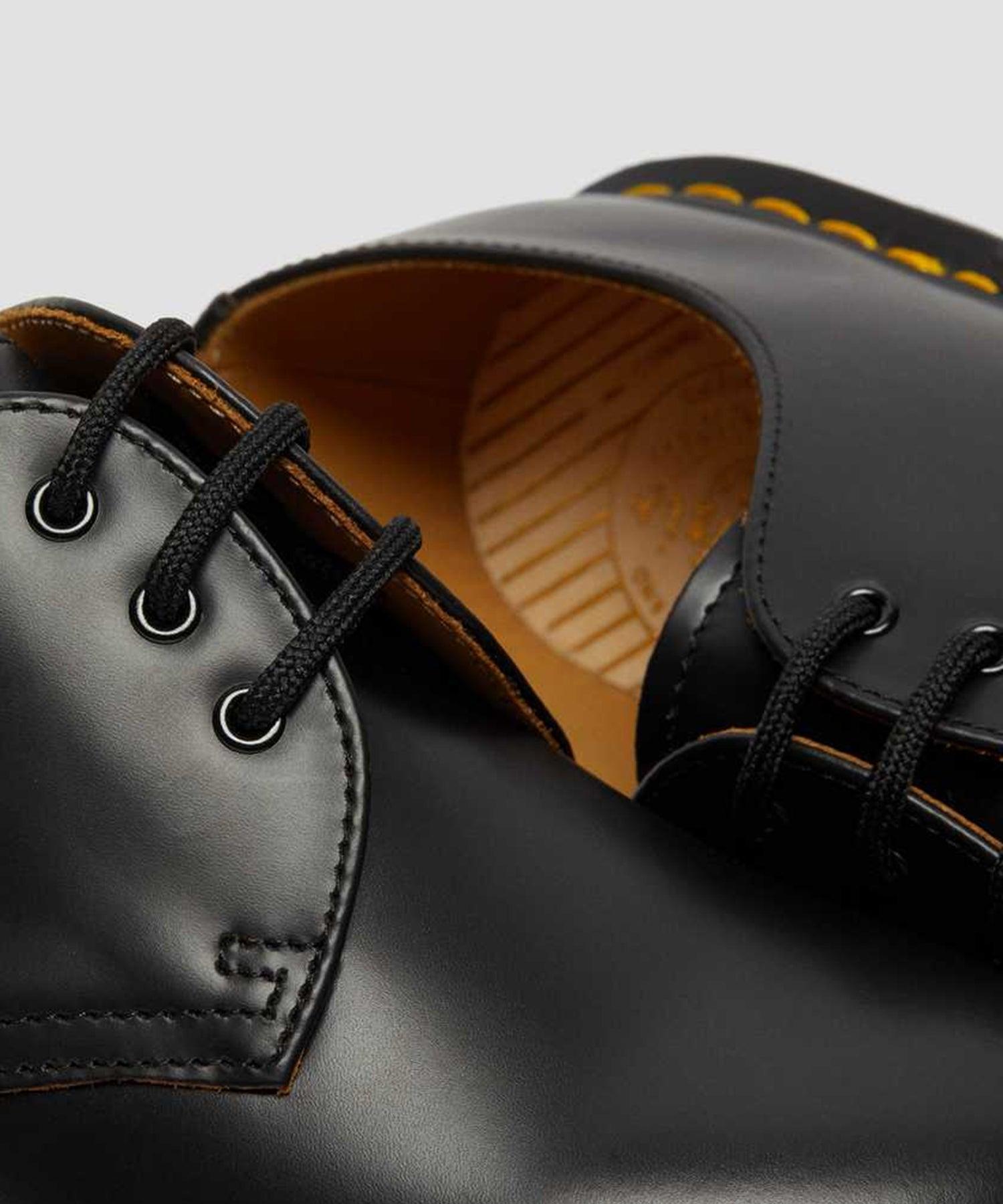 Dr. Martens Vintage 1461 Black Quilon Product Image