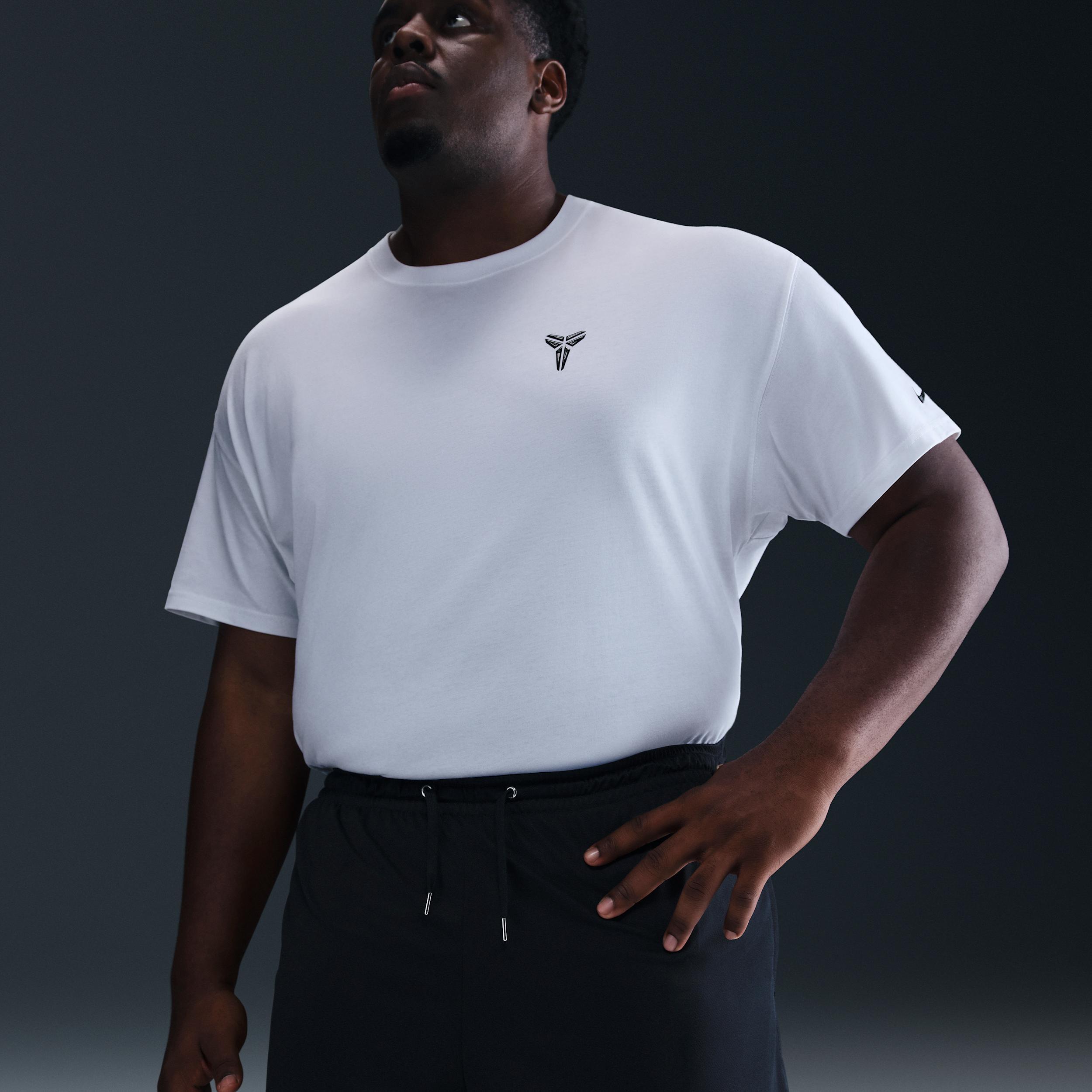 Nike Men's Kobe Dri-FIT 6" Basketball Shorts Product Image