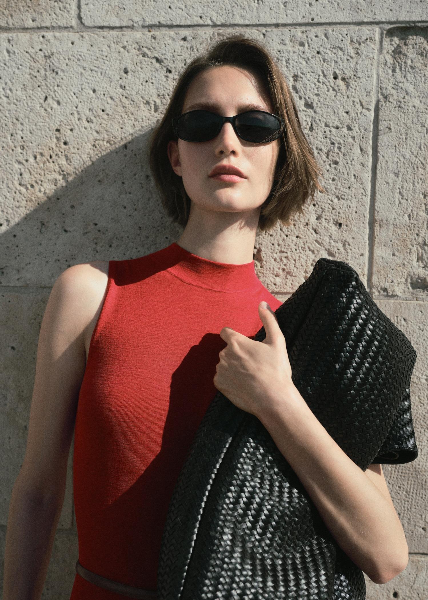 Thin-frame sunglasses - Women | MANGO USA Product Image