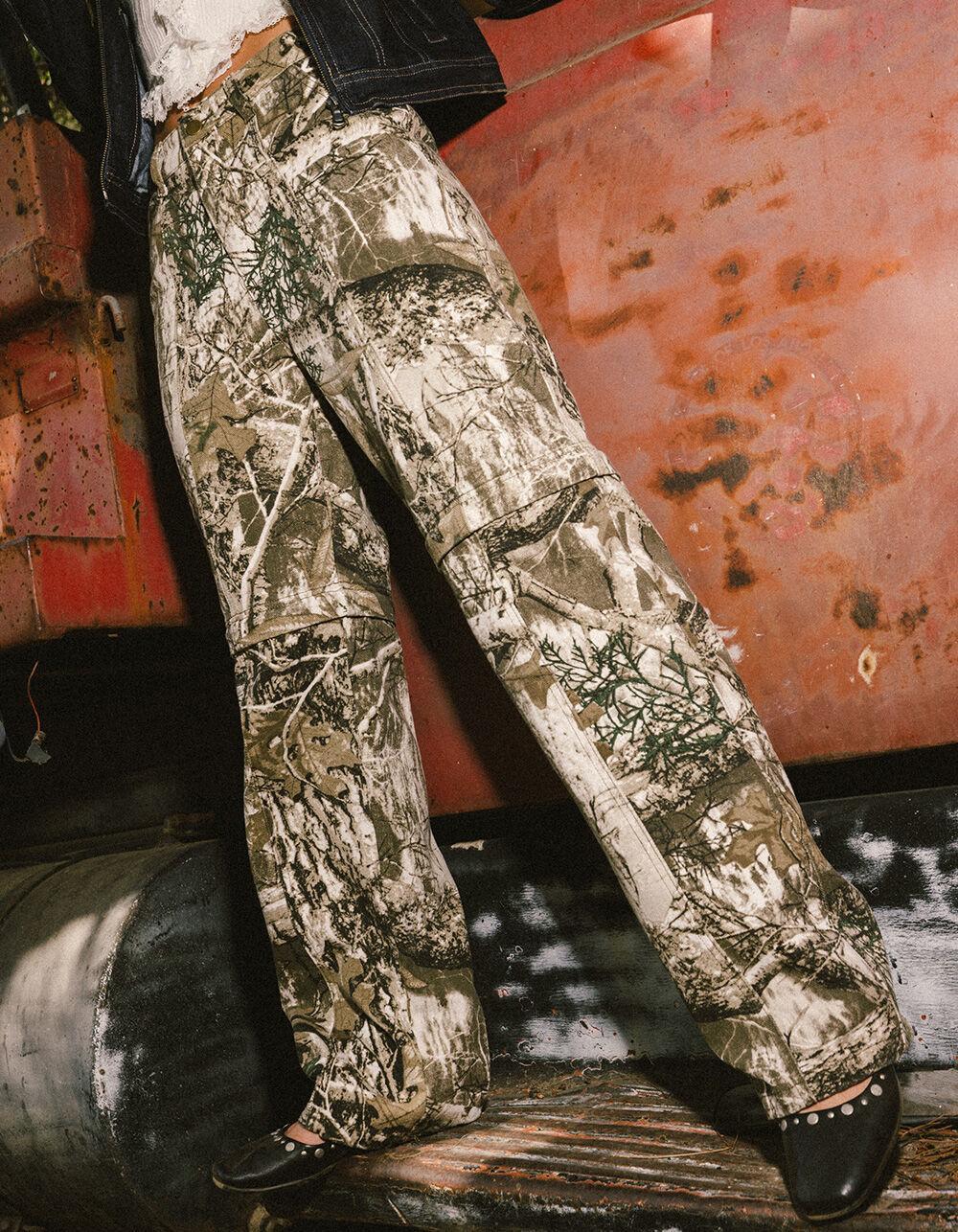WEST OF MELROSE Convertible Camo Womens Pants Product Image