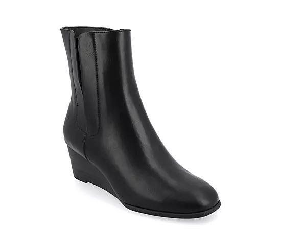 Journee Collection Womens Kylo Bootie Product Image