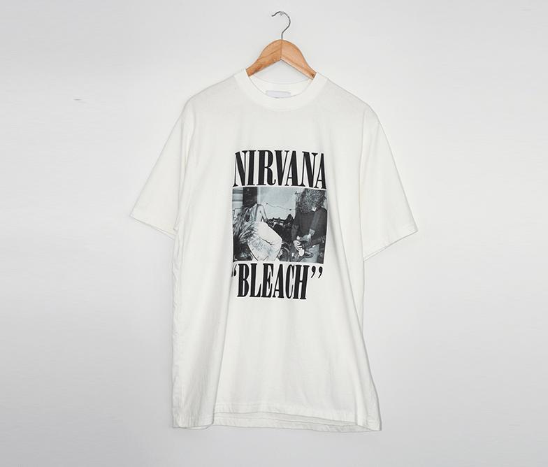 RT No. 4364 GRAPHIC PRINTED T-SHIRT Product Image