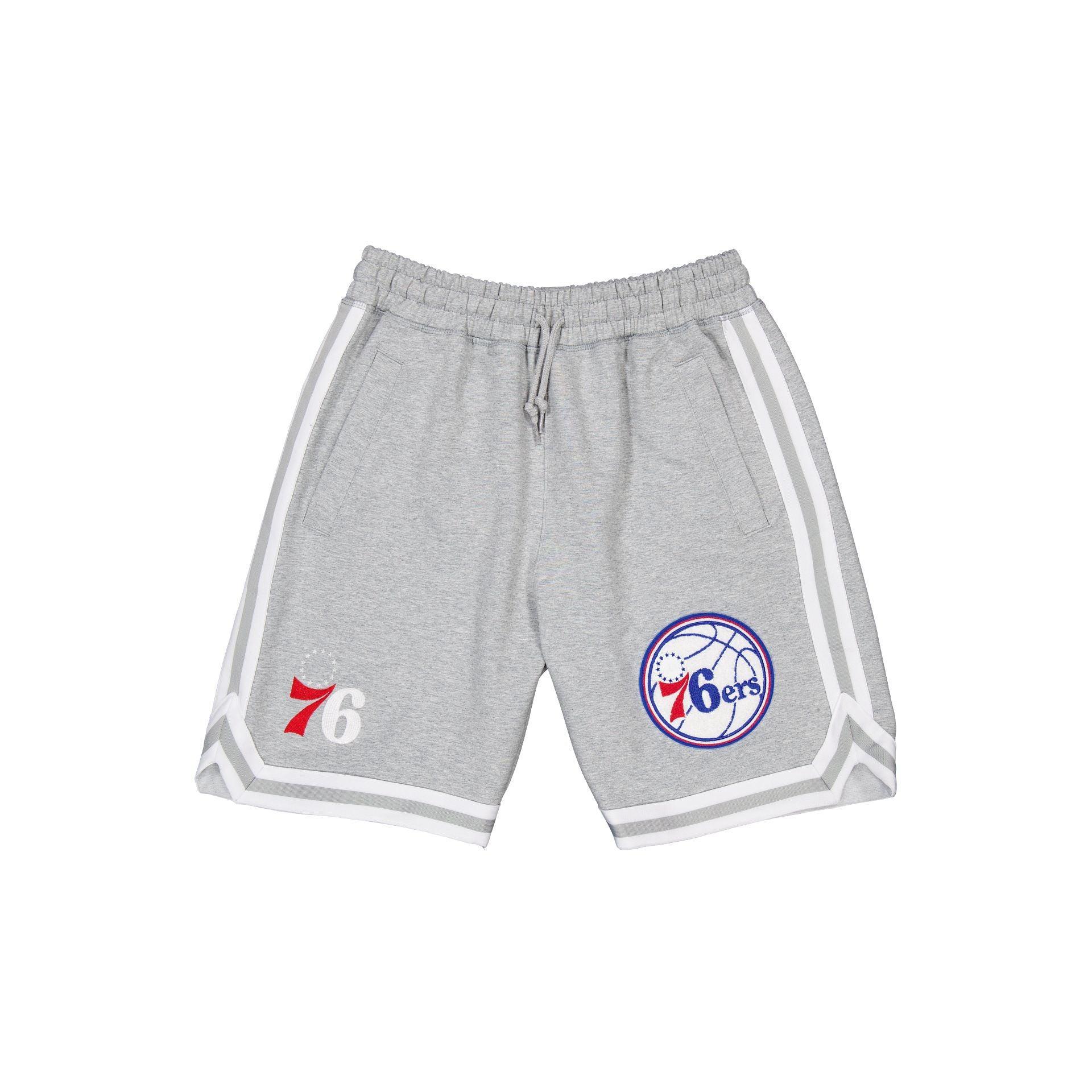 Boston Celtics Gray Logo Select Shorts Male Product Image