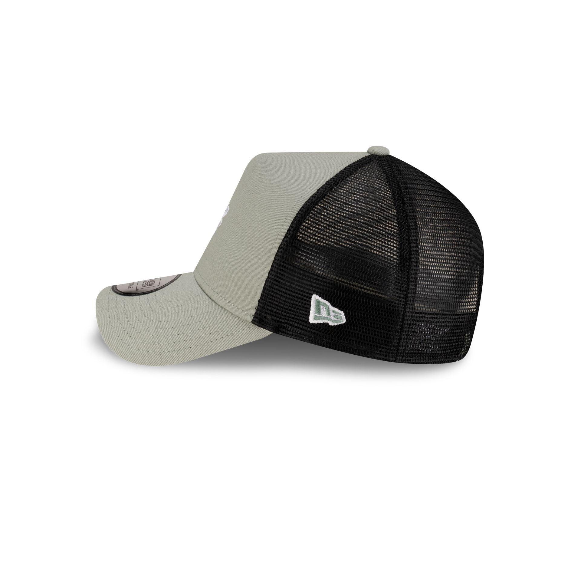 Chelsea FC Lion Crest Seasonal Mint 9FORTY A-Frame Snapback Hat Male Product Image