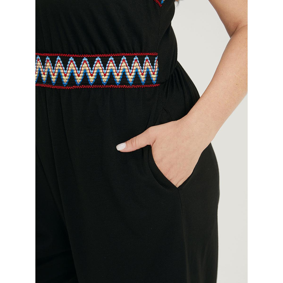 Plus Size Black Contrast Trim Pocket Patchwork Cami Jumpsuit Women Casual Sleeveless Spaghetti Strap Dailywear Loose Jumpsuits BloomChic 30/6X Product Image