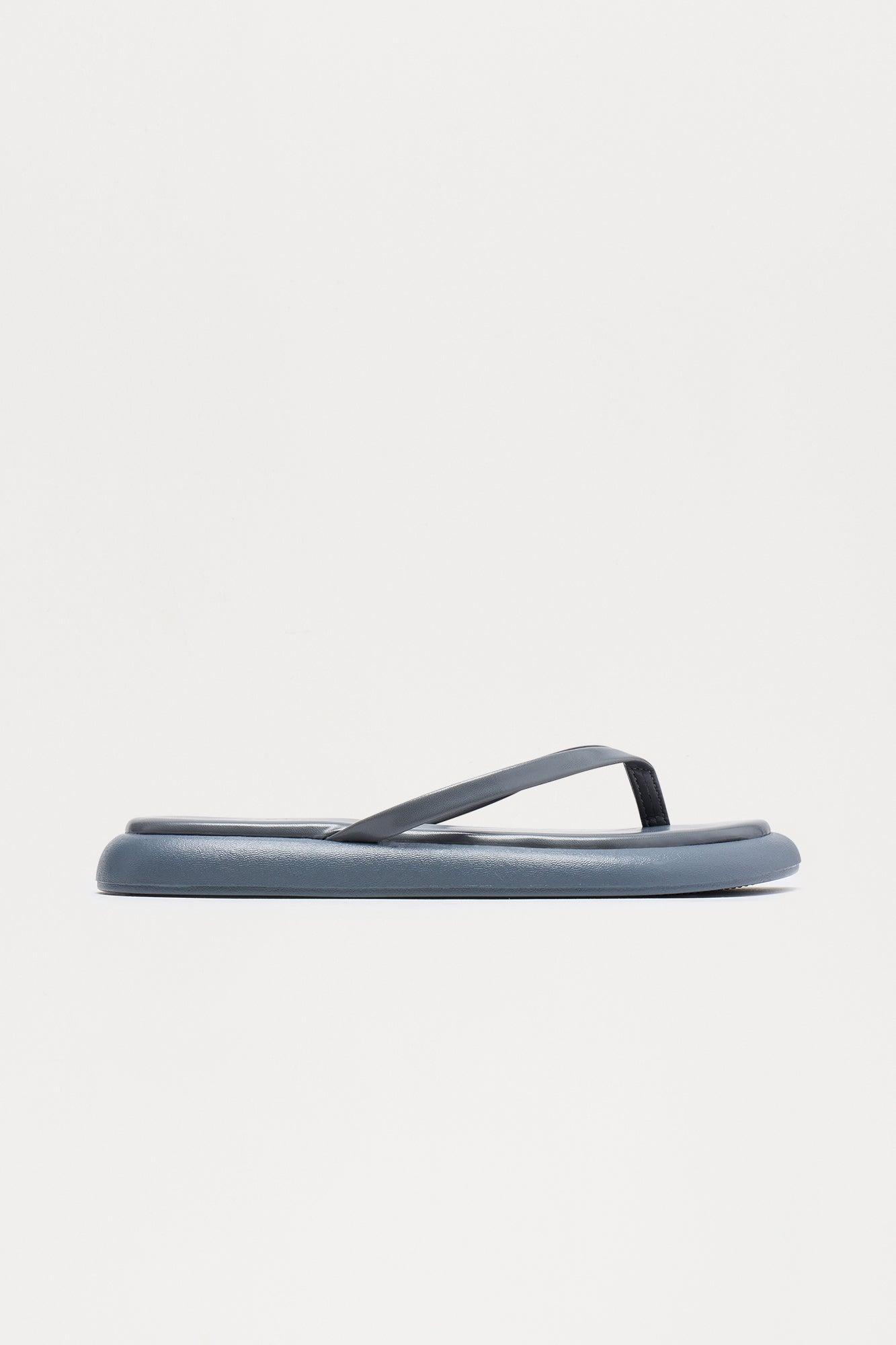 Kourt Flip Flops - Grey Product Image