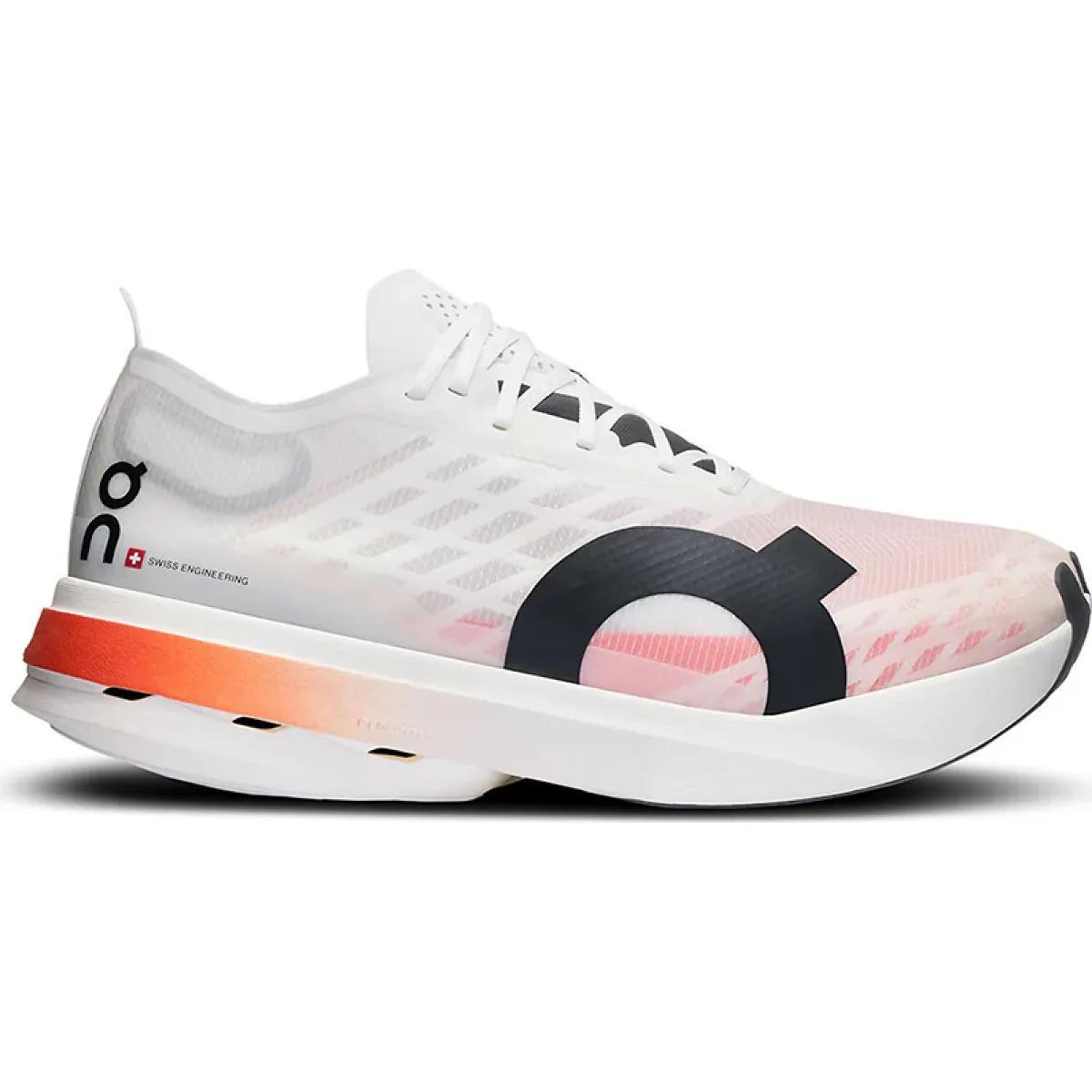 Women's | On Cloudboom Strike Product Image