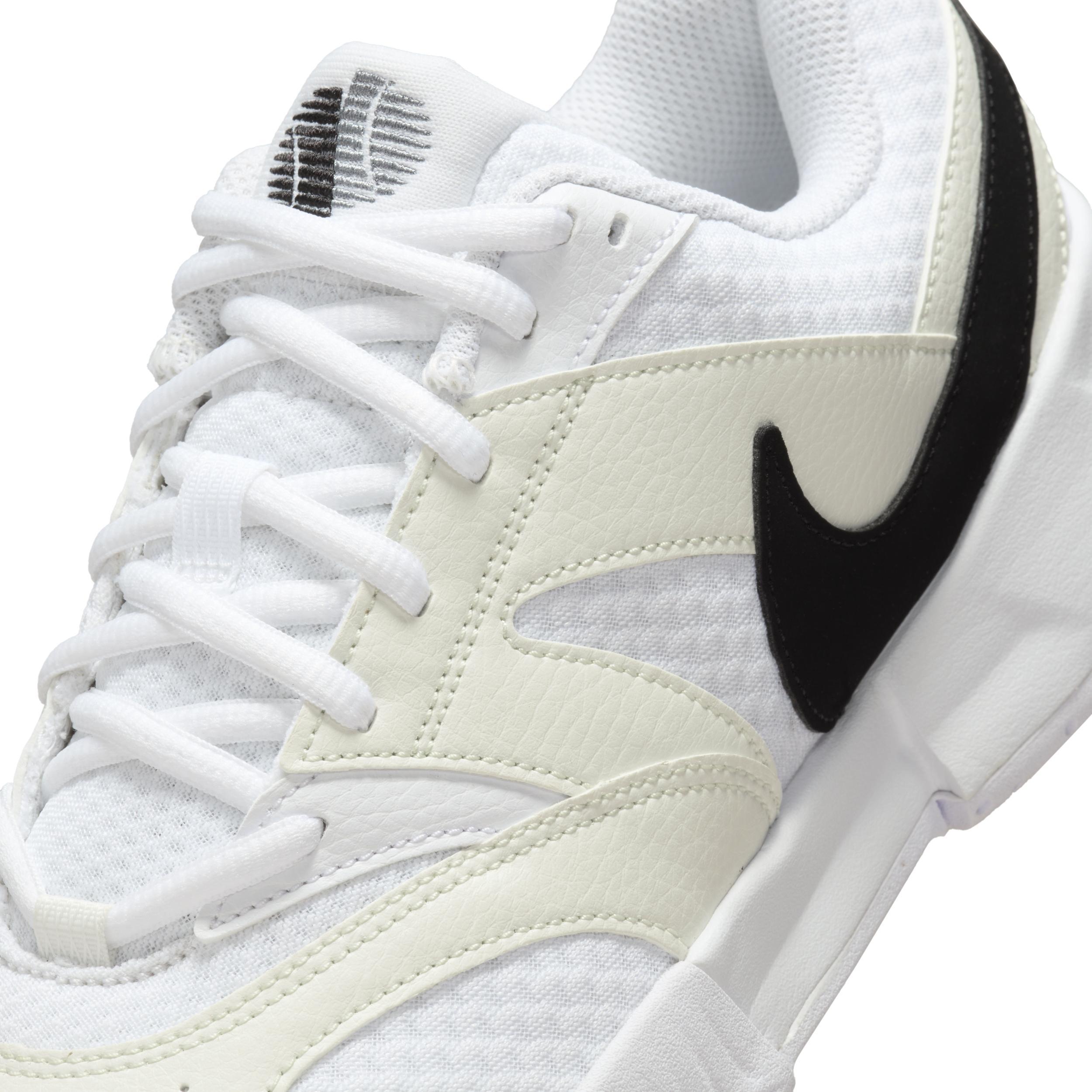 Nike Women's Court Lite 4 Tennis Shoes Product Image