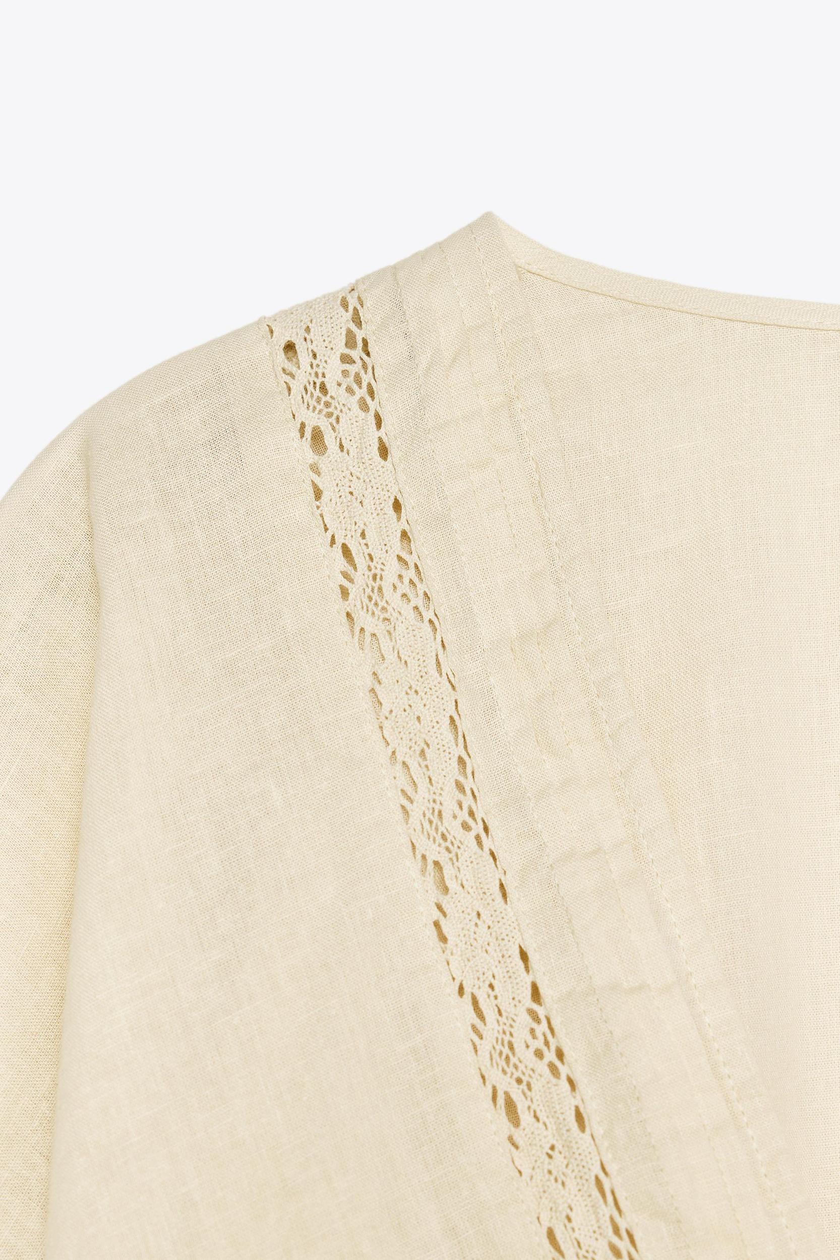 LINEN TOP WITH LACE DETAILS Product Image