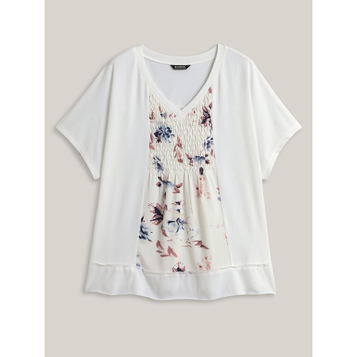 Plus Size Stretchy Handmade Shirred Relaxed-Fit T-Shirt WhiteSmoke Women Gathered V-neck Everyday-Casual T-shirts BloomChic 14-16/1X Product Image