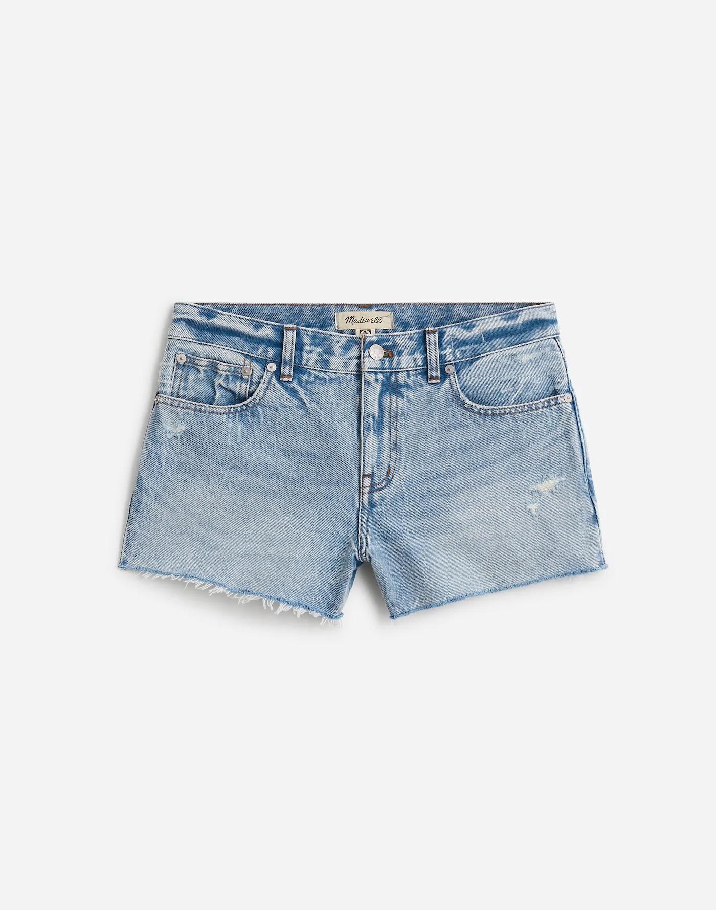 Low-Rise Boyfriend Shorts in Kalamazoo Wash: Raw-Hem Edition Product Image