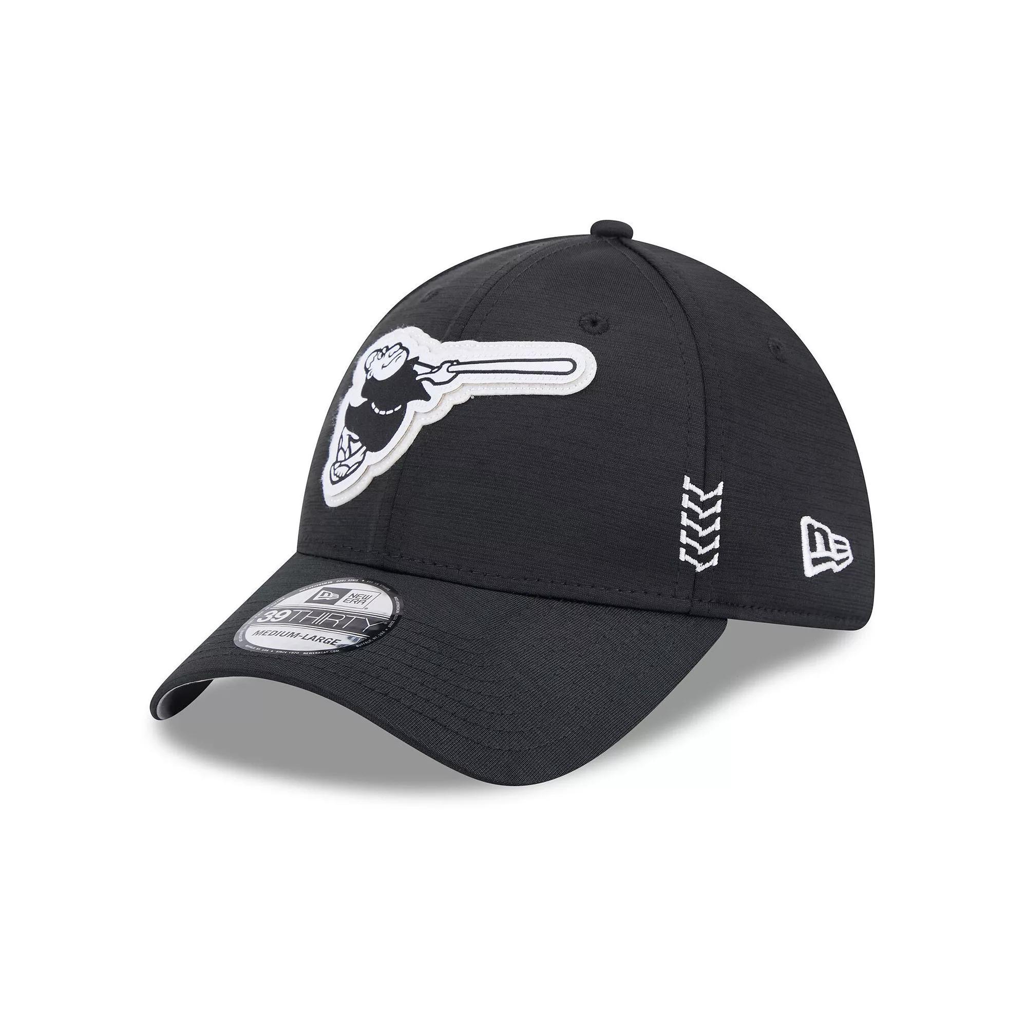 Mens New Era San Diego Padres 2024 Clubhouse 39THIRTY Flex Fit Hat Product Image