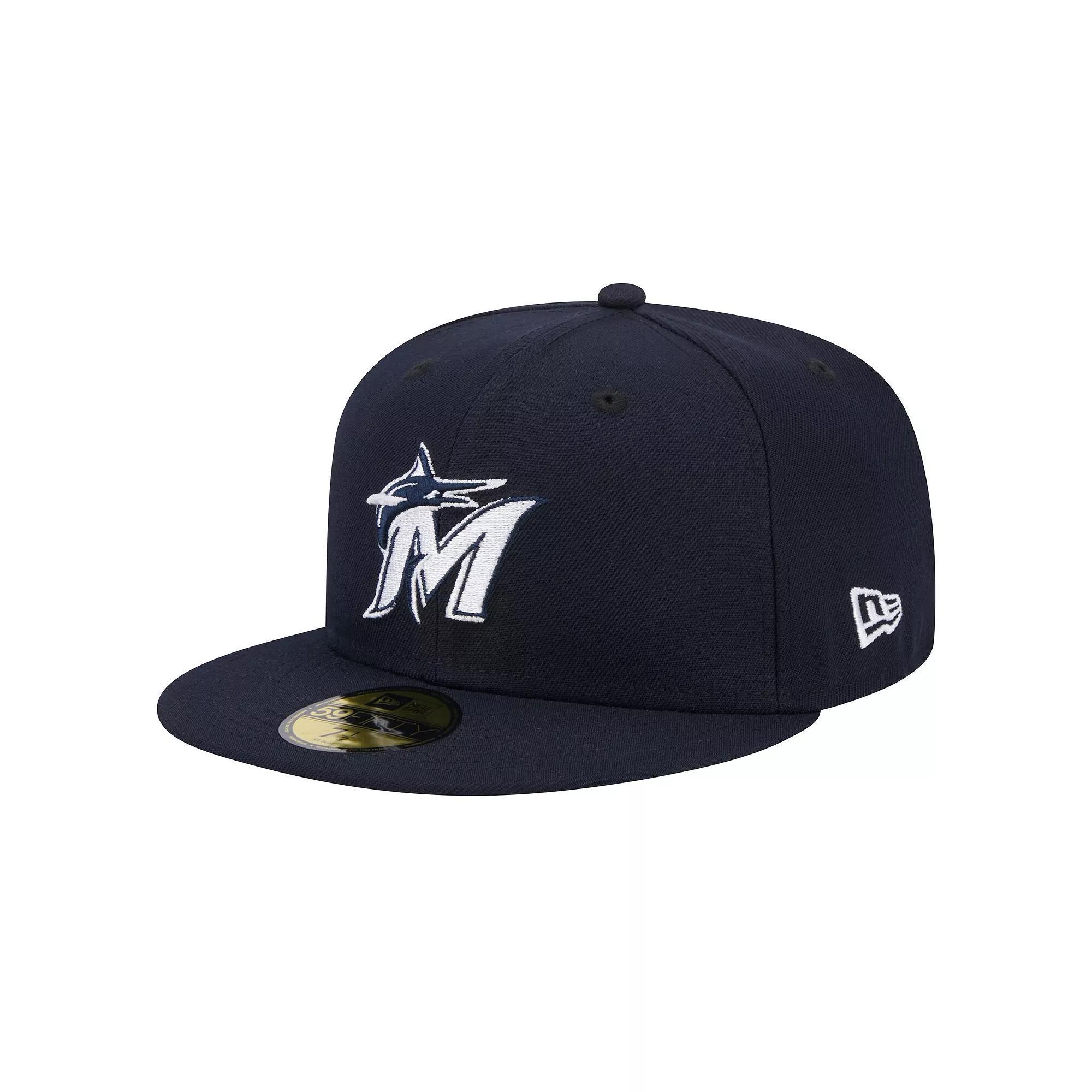 Men's New Era Red Cleveland Guardians White Logo 59FIFTY Fitted Hat, Size: 7 1/8, Grd Red Product Image