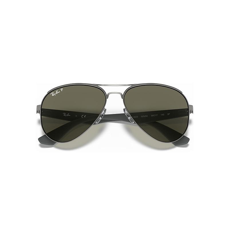 Ray-Ban Unisex 58mm Gradient Aviator Sunglasses in Black at Nordstrom Product Image