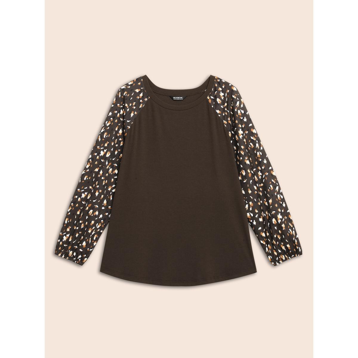 Plus Size Allover Print Patchwork Raglan Sleeve T-shirt DarkBrown Women Casual Contrast Round Neck Everyday T-shirts BloomChic 30/6X Product Image