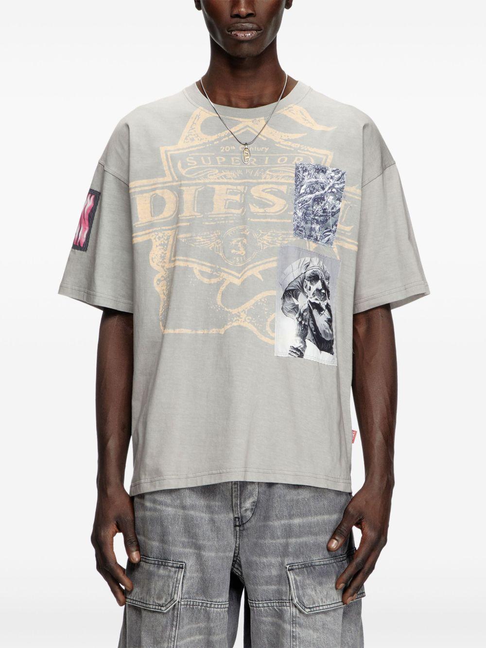t-boxt-slits-r8 t-shirt Product Image