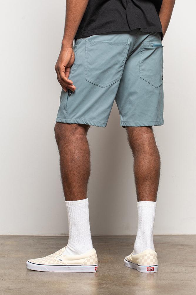 686 Men's Everywhere Hybrid Short Male Product Image