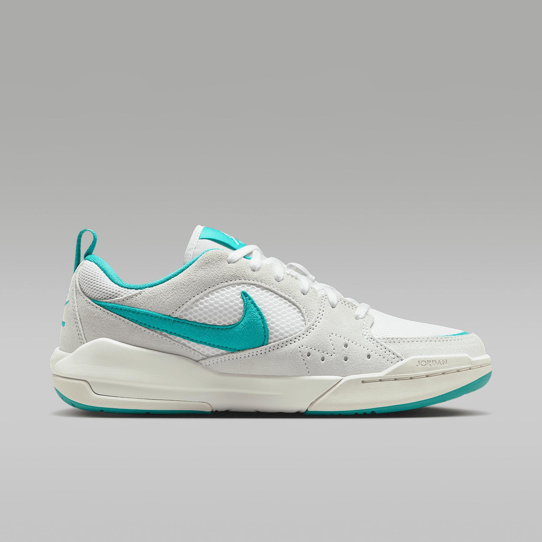 Women's Jordan CMFT Era Shoes Product Image