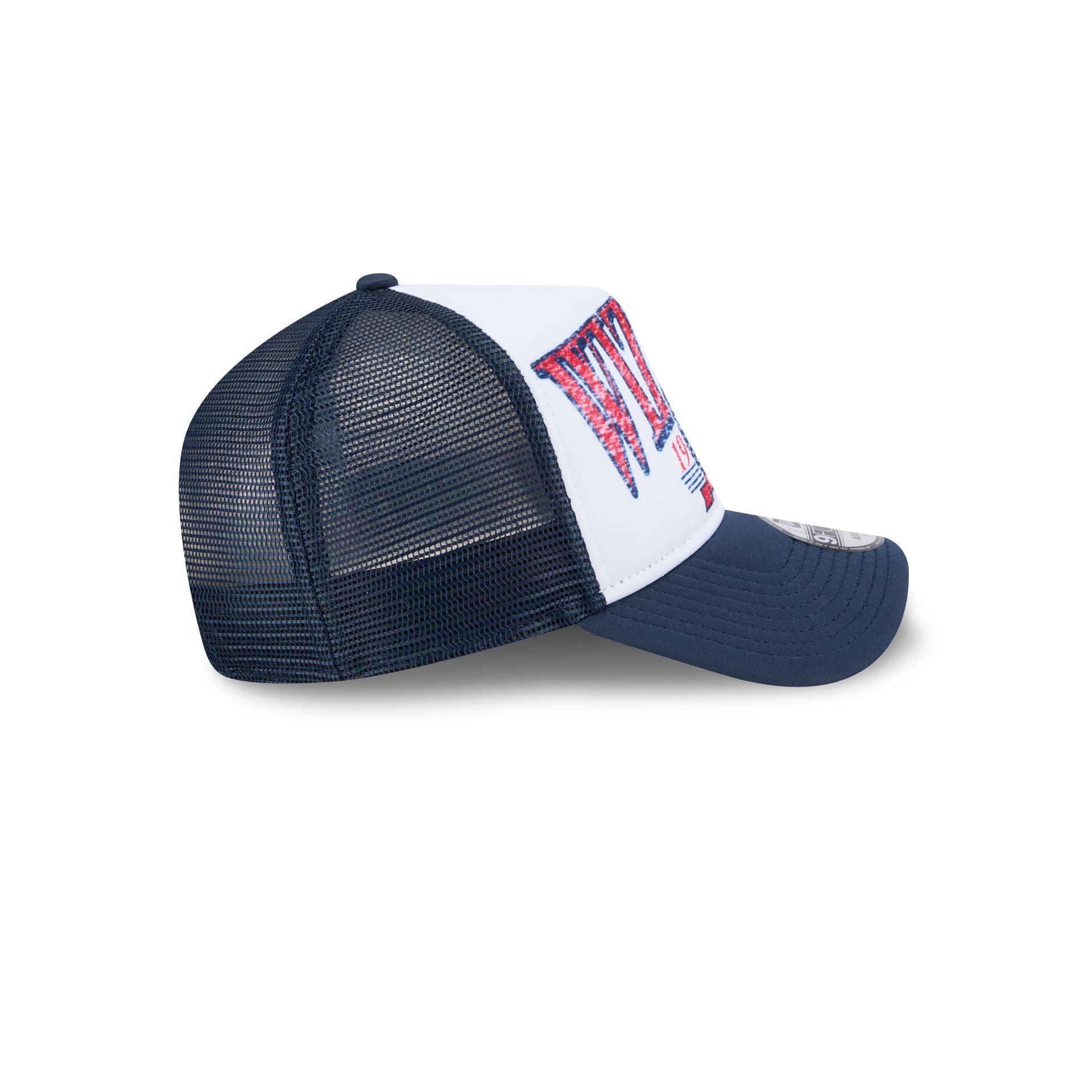 Cincinnati Reds Reflect Runner Adjustable Hat Male Product Image