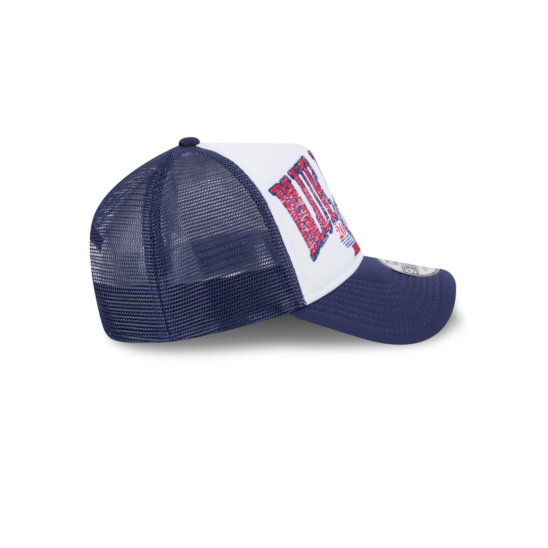 Manchester United Seasonal Blue 9FORTY Adjustable Hat Male Product Image