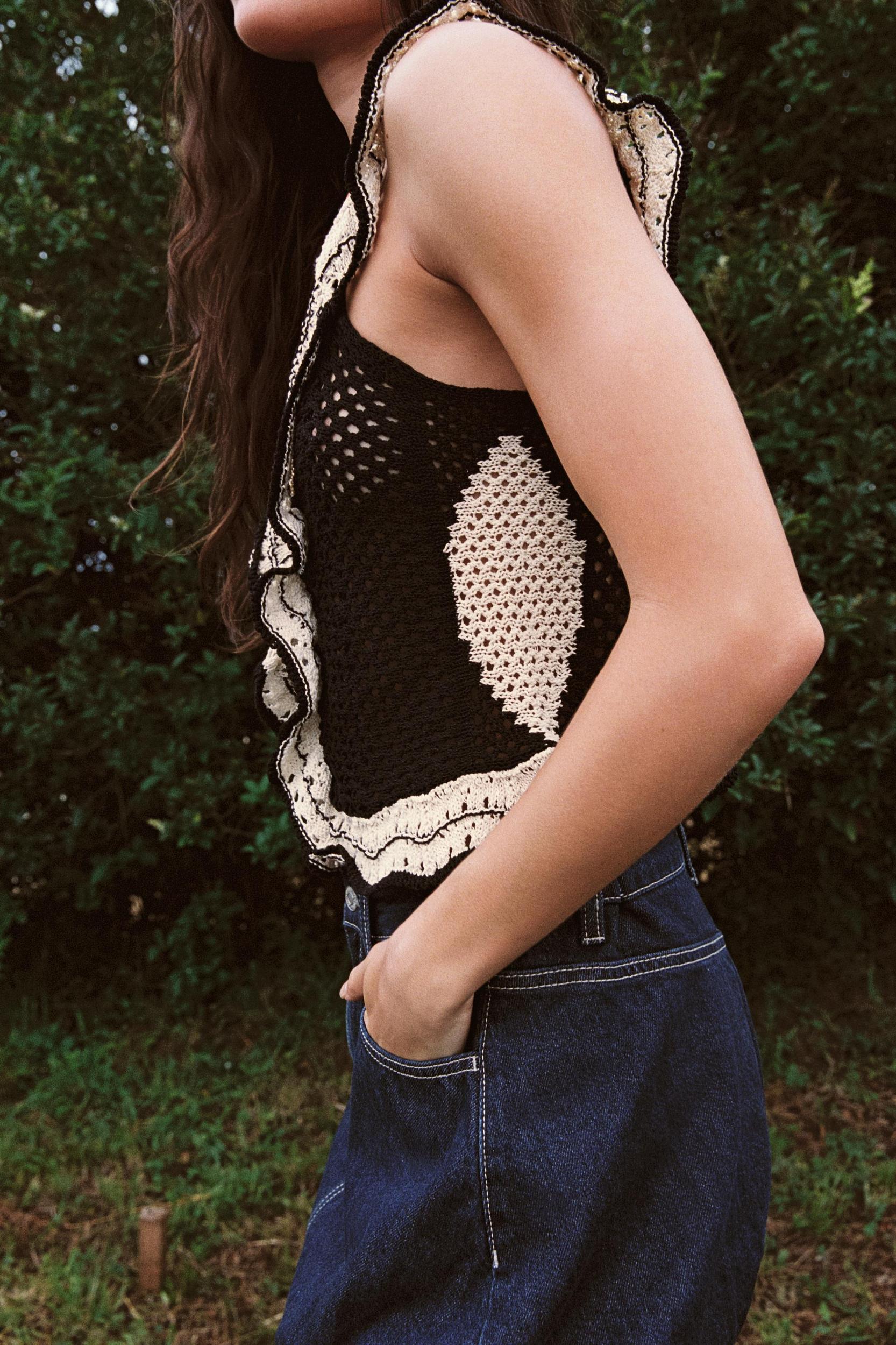 POINTELLE RUFFLED KNIT TOP Product Image