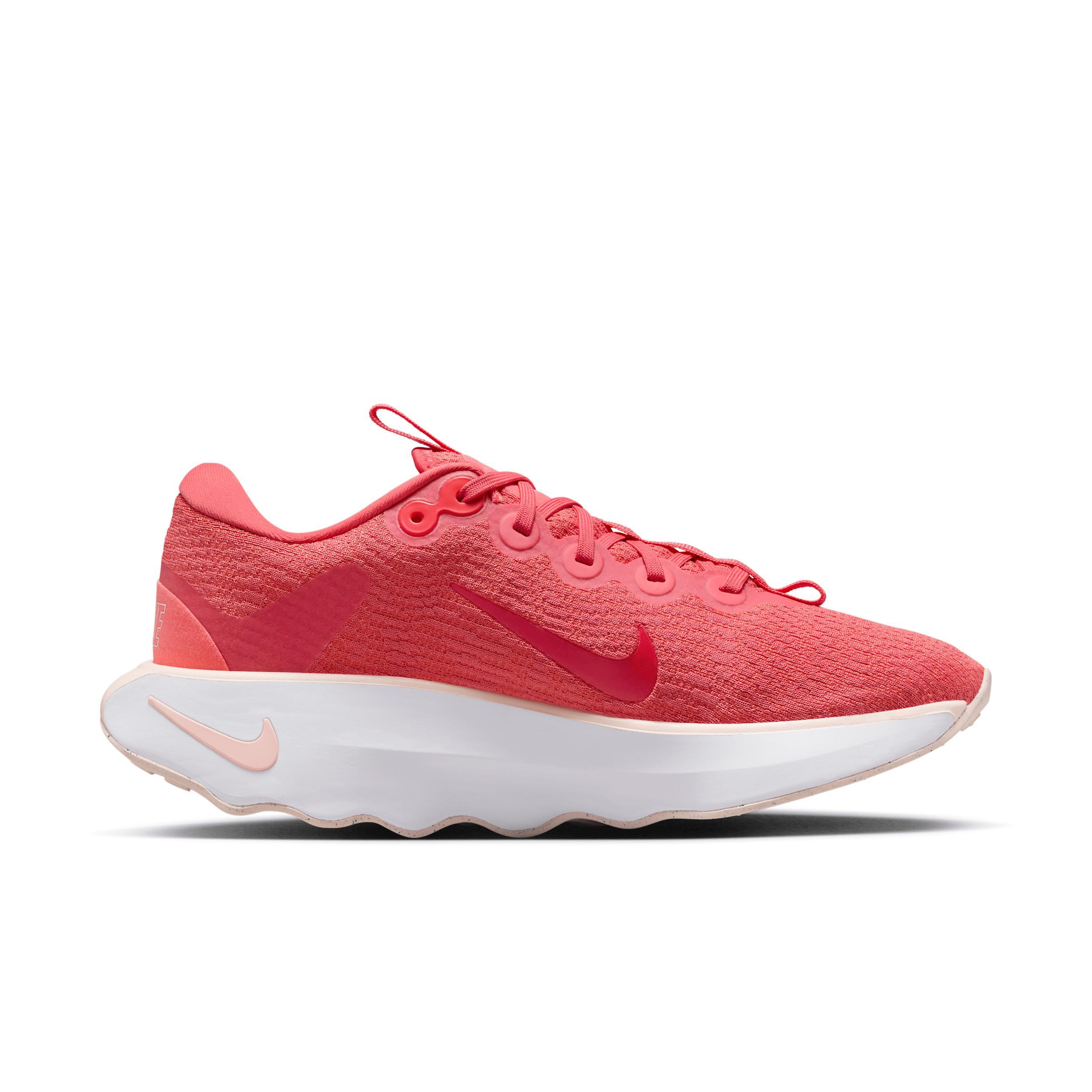 Nike Motiva Women's Walking Shoes Product Image