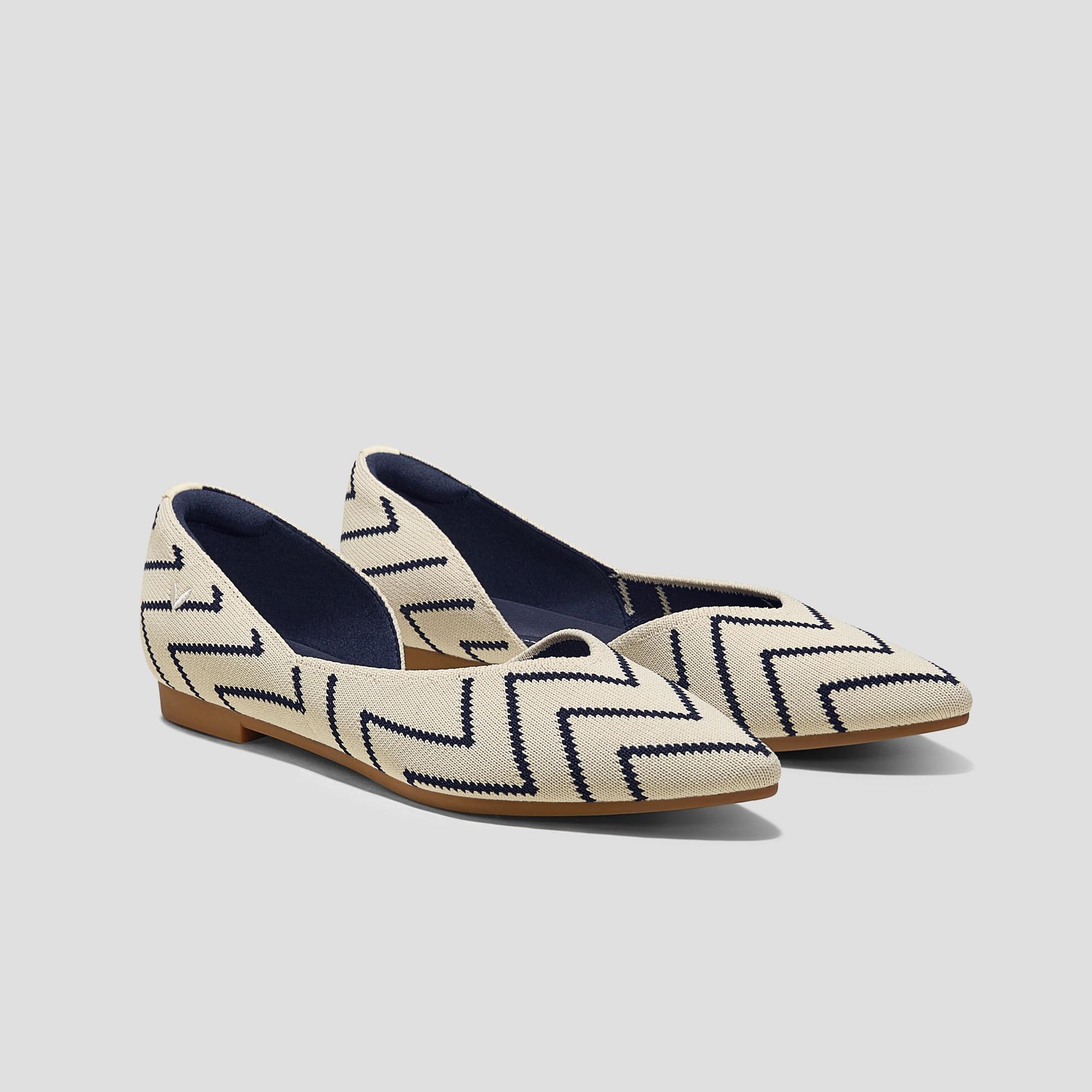 Pointed-Toe D'Orsay Flats (Melia) Product Image