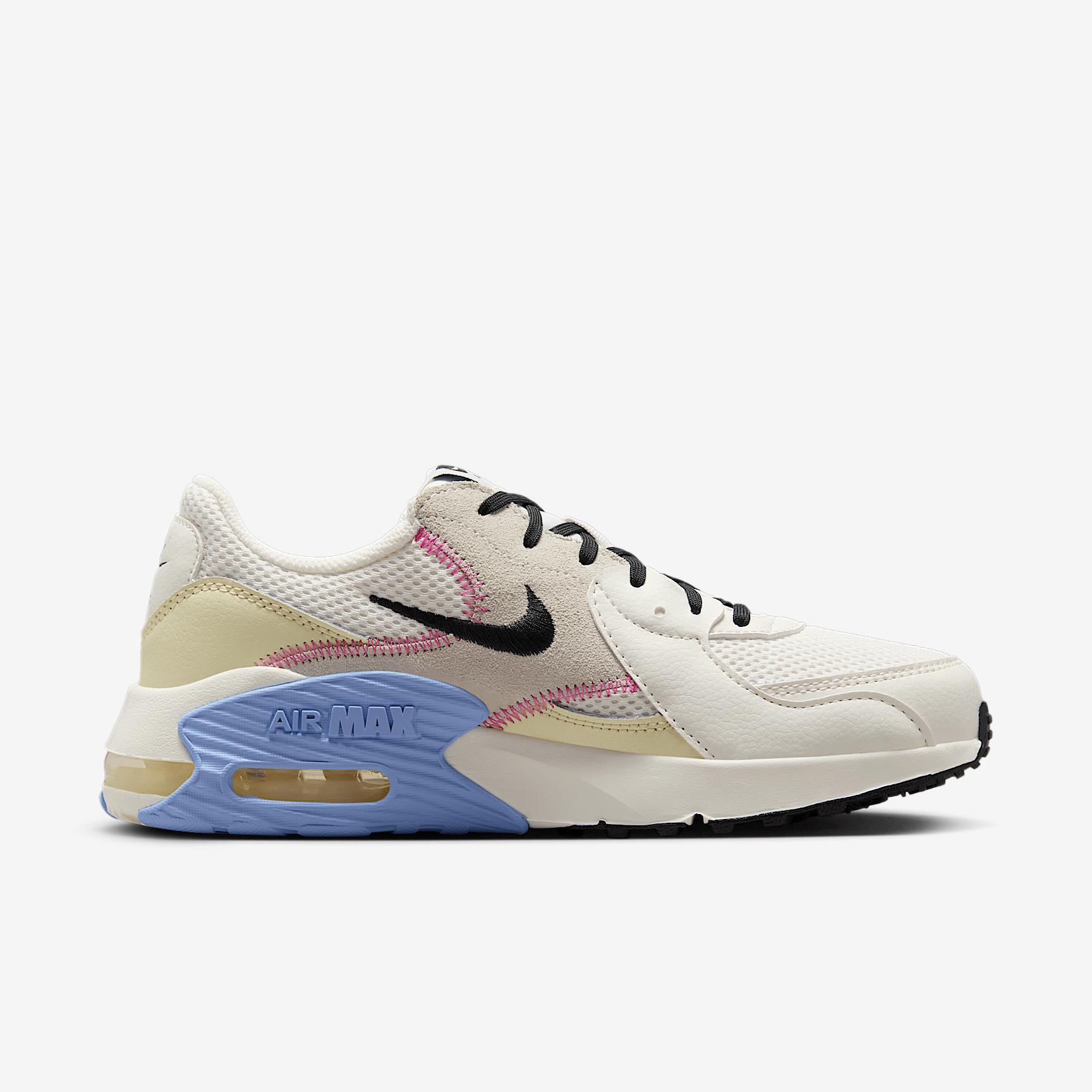 Nike Women's Air Max Excee Shoes Product Image