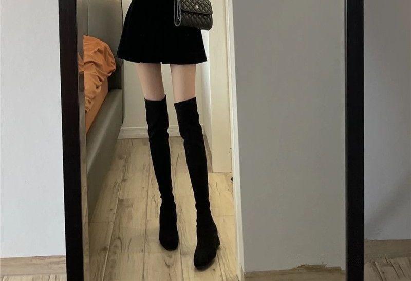 Long-Sleeve Ruffled Bow Blouse / Pleated Mini A-Line Skirt Product Image