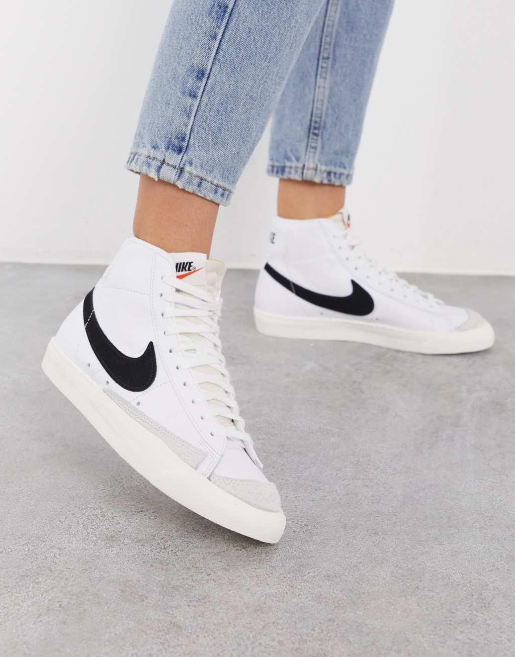 Nike Blazer Mid 77 sneakers Product Image