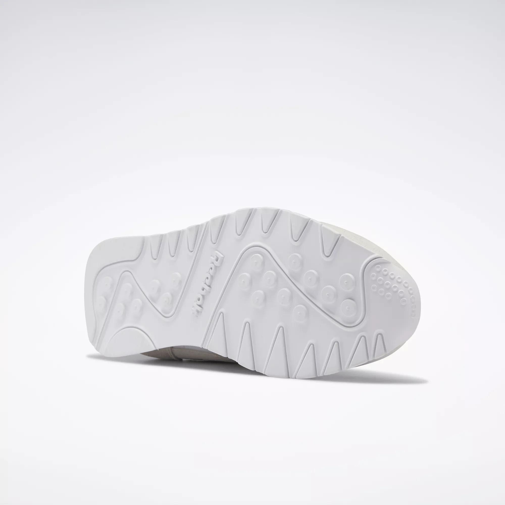 Men's Classic Nylon Shoes Male Product Image