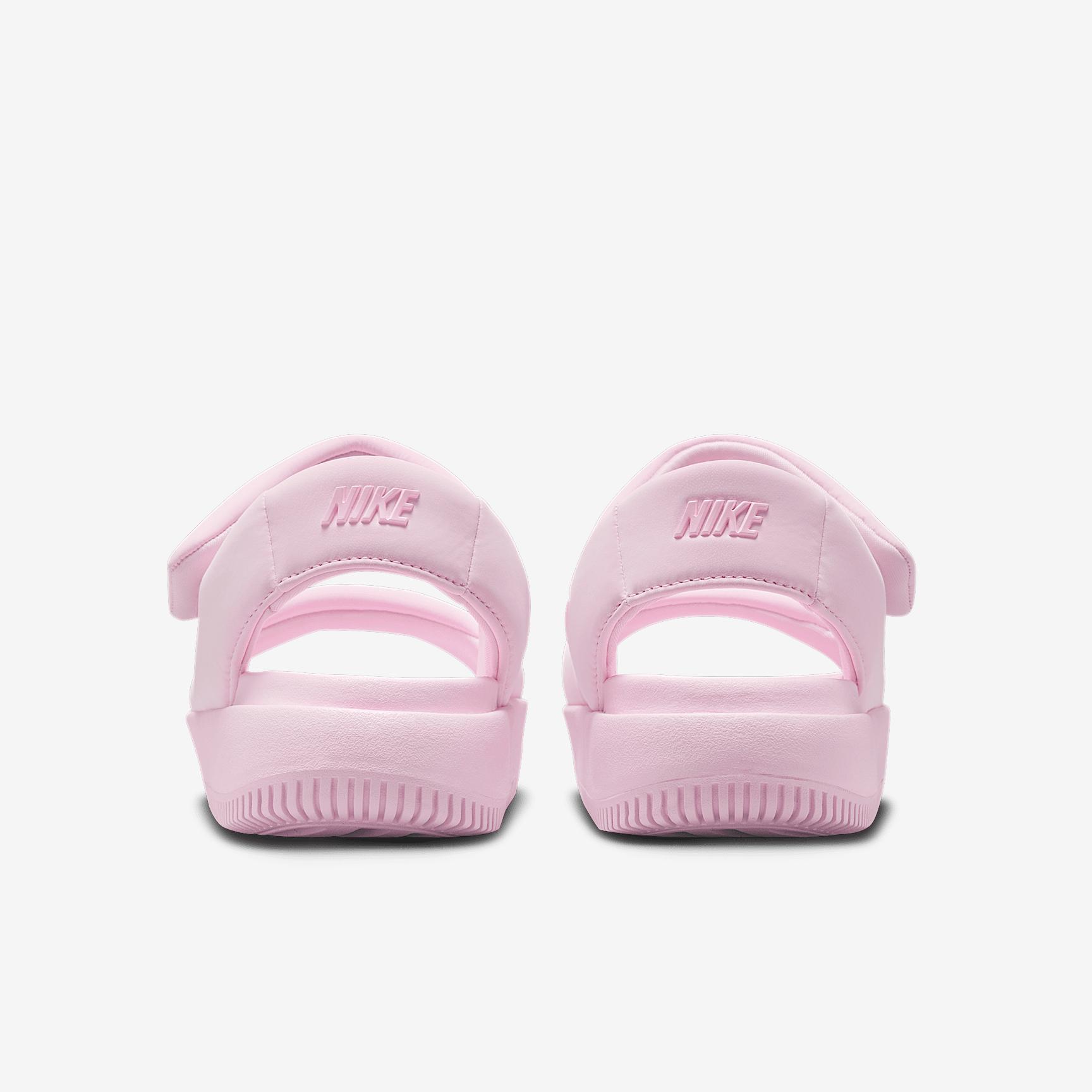 Nike Calm Women's Sandals Product Image