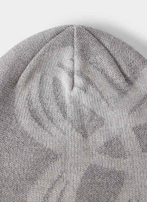merino wool short skull beanie Product Image