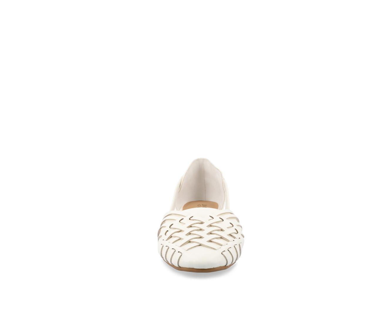 Women's Journee Collection Ekko Flats Product Image