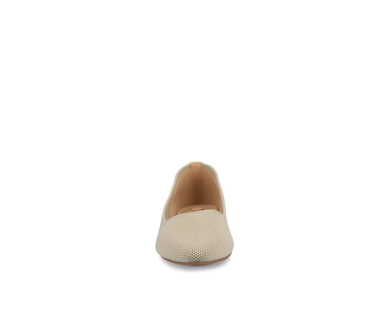 Women's Journee Collection Minnah Flats Product Image