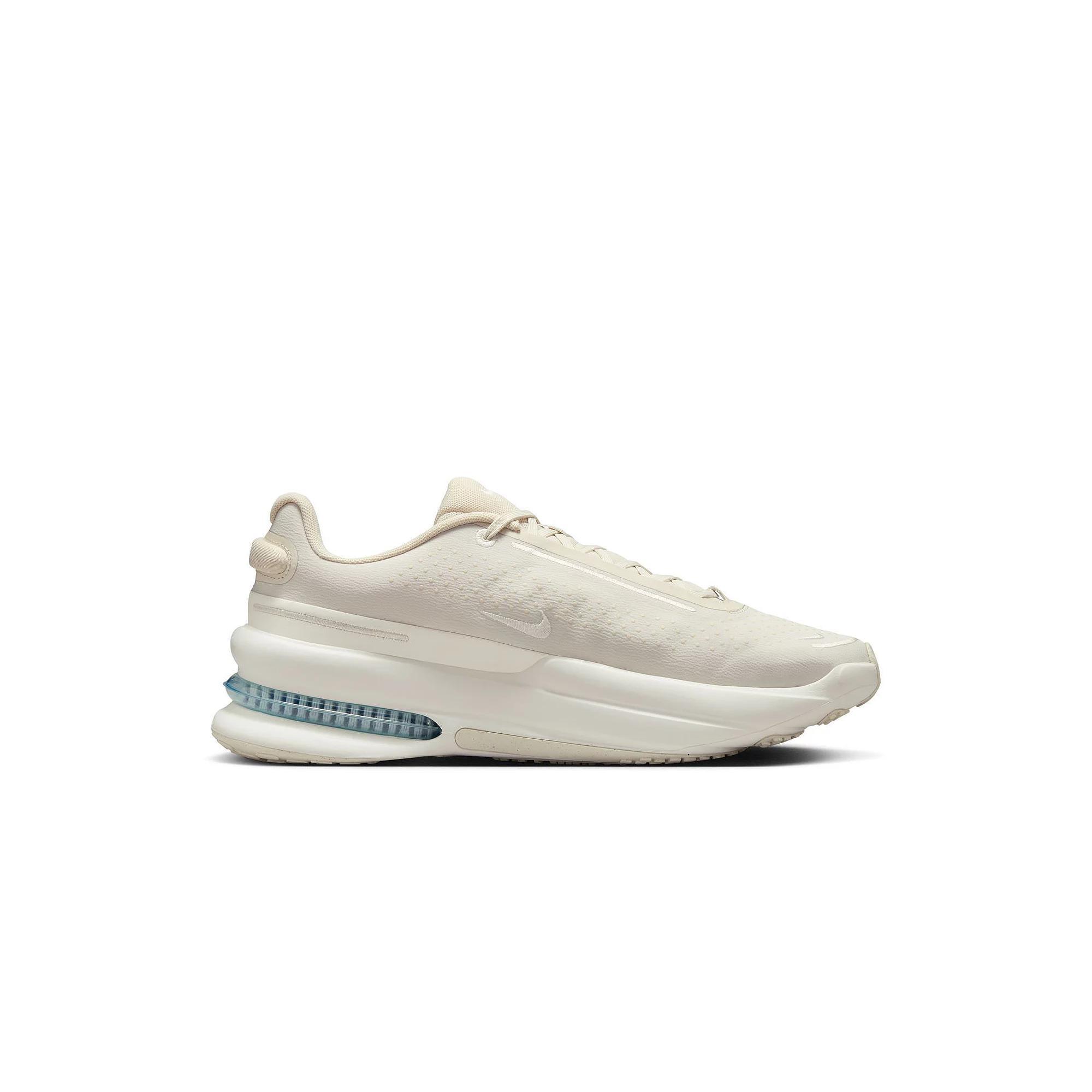Nike Men's Air Zoom Upturn SC Shoes Product Image