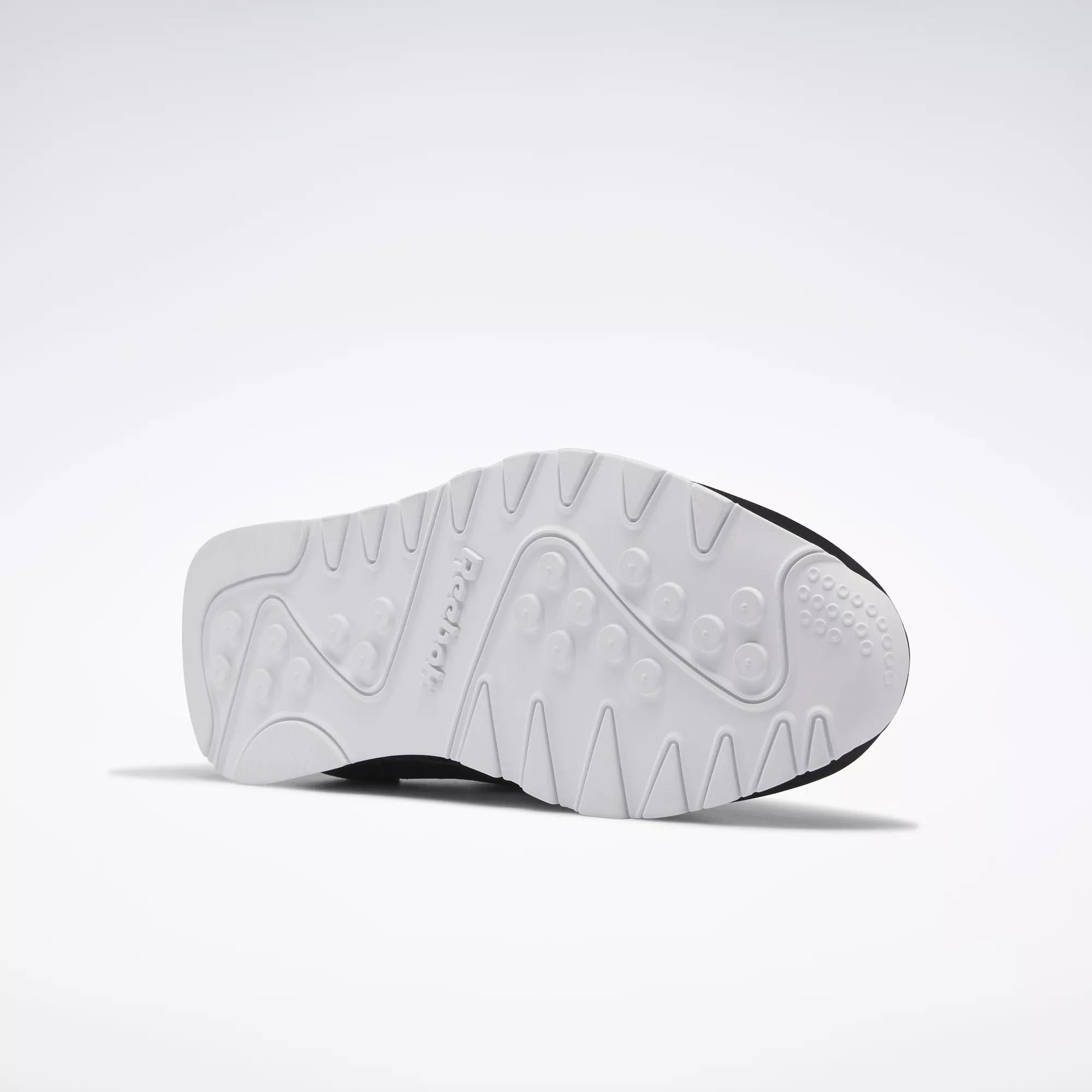 Men's Classic Nylon Shoes Male Product Image