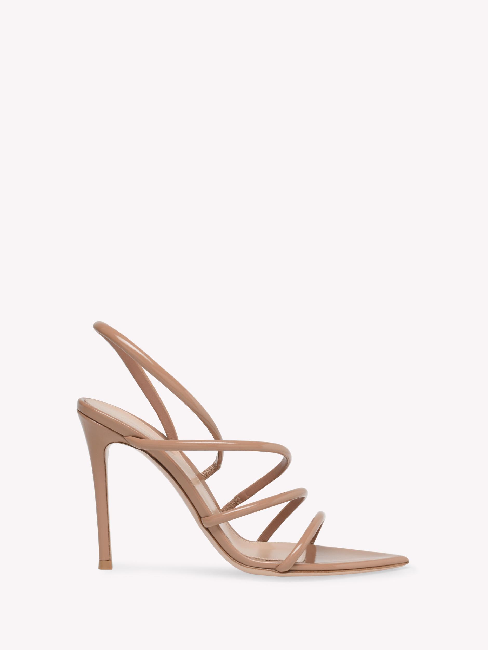 ETTIE Gianvito Rossi Product Image